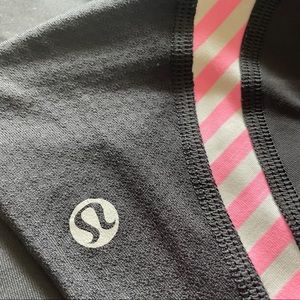 Lululemon Run: Inspire Crop II
Black, White, Pink